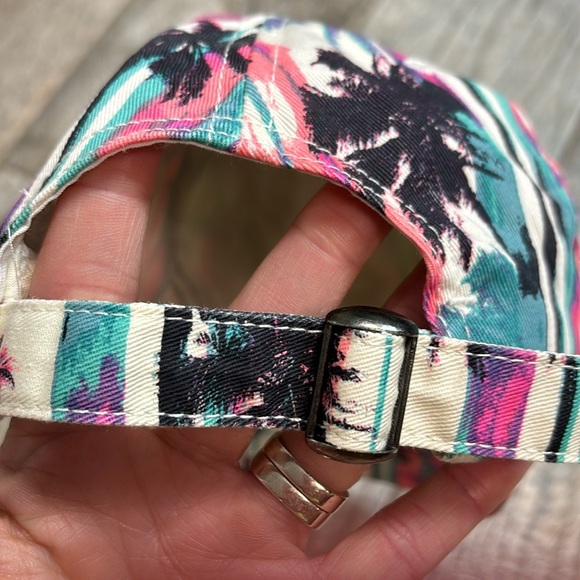 American Eagle SurfSup baseball hat - Picture 9 of 9